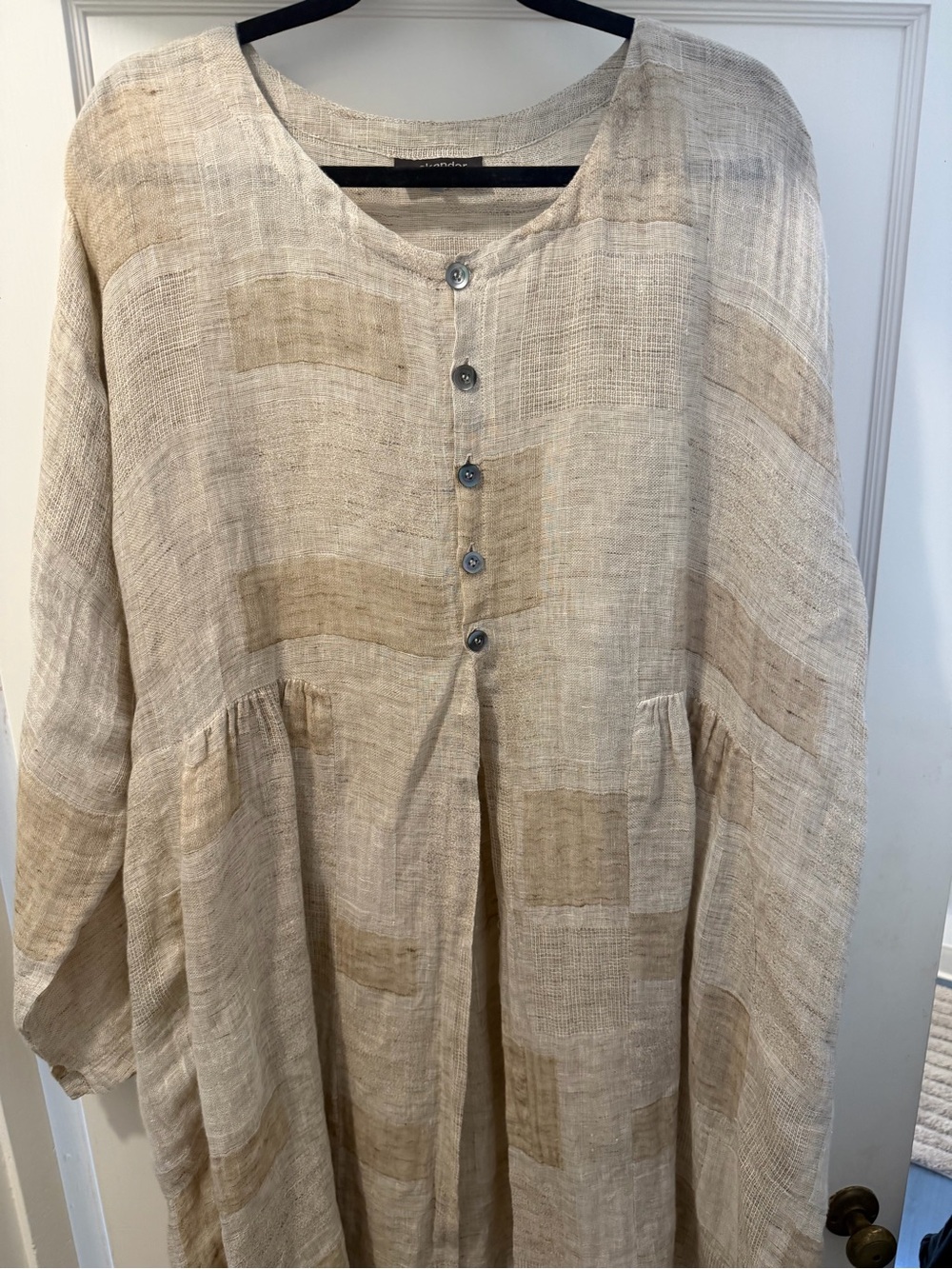 Eskandar Tunic Dress size 10/12
Size 1 100% Linen Lagenlook patchwork